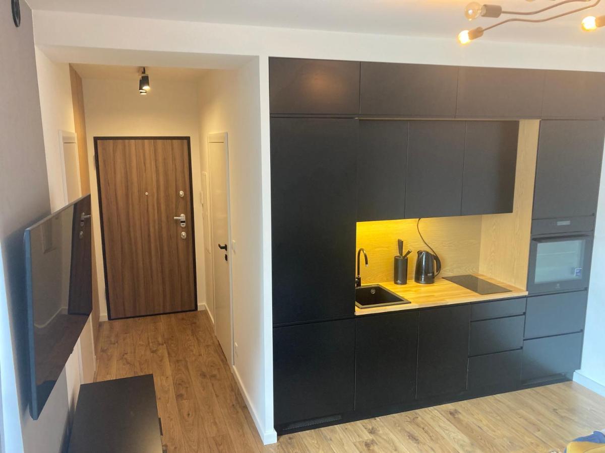 غدانسك Garden Apartment Free Parking Place المظهر الخارجي الصورة